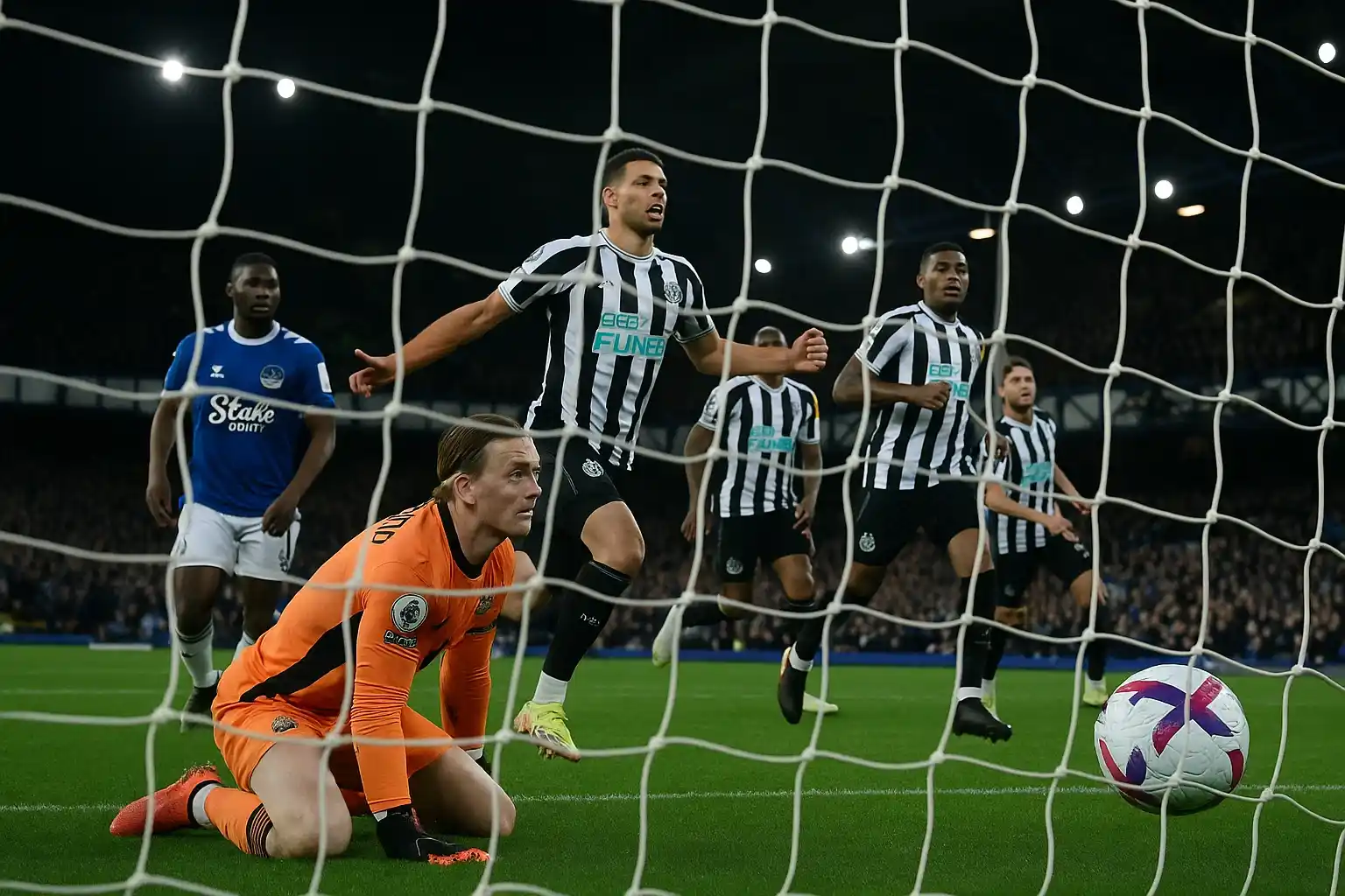 Everton sẽ phải lặng lẽ nhìn lưới rung lần nữa